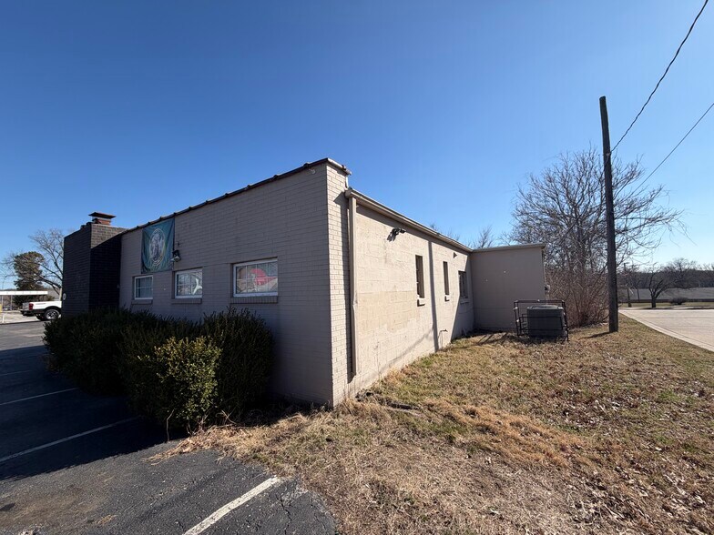 More Photos Of , Independence General Retail For Sale