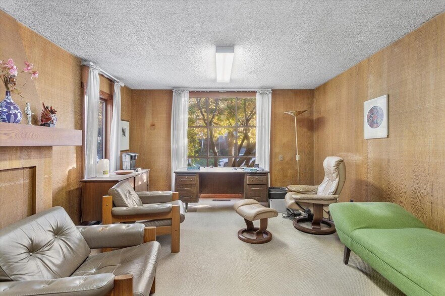 More Photos Of 2702 Dana St, Berkeley Medical For Sale