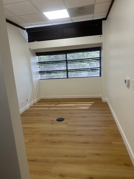 More Photos Of 500 Silver Spur Rd, Rancho Palos Verdes Office For Lease