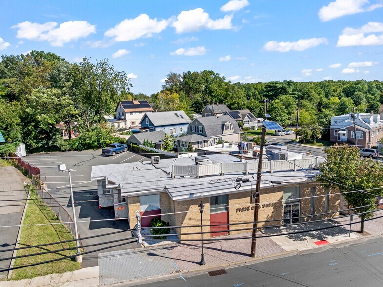 More Photos Of 330 New Brunswick Ave, Fords Office For Sale