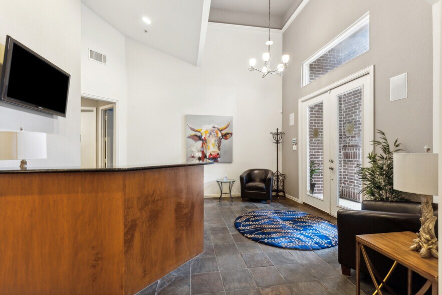 More Photos Of 700 N Carroll Ave, Southlake Office For Lease