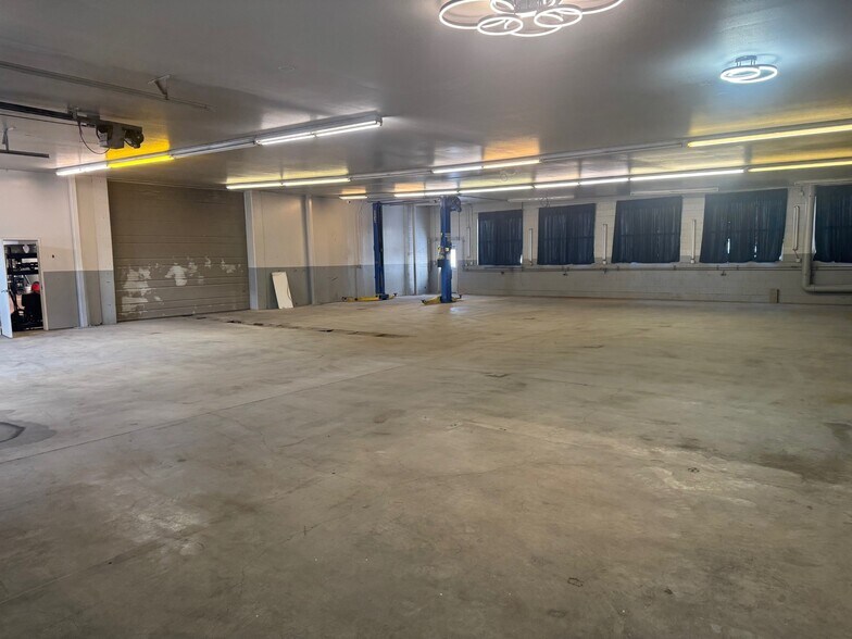 More Photos Of 700 Northgate Mile, Idaho Falls Auto Dealership For Lease
