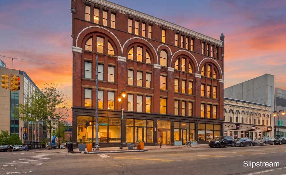 More Photos Of 25 S Division Ave, Grand Rapids Office For Sale