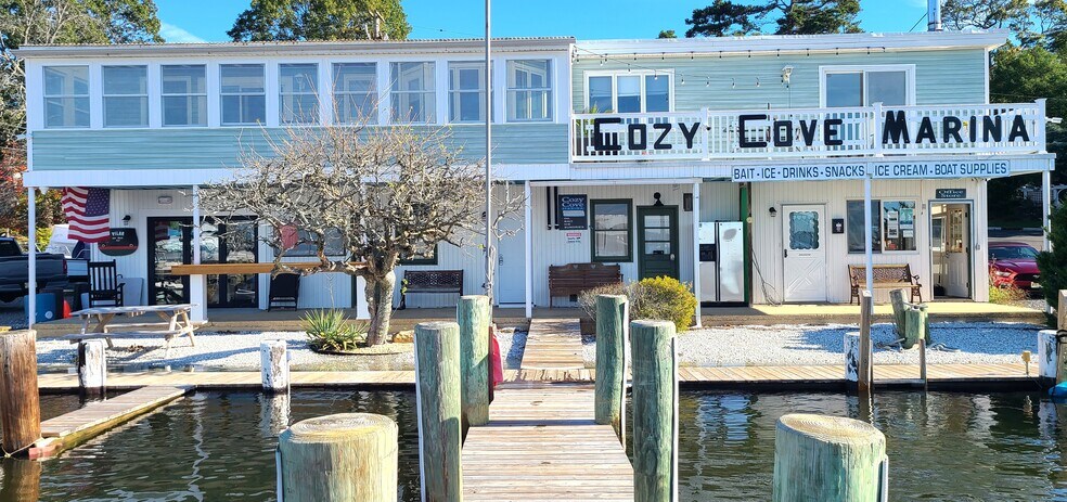 Primary Photo Of 10 Lake Dr, Island Heights Marina For Lease
