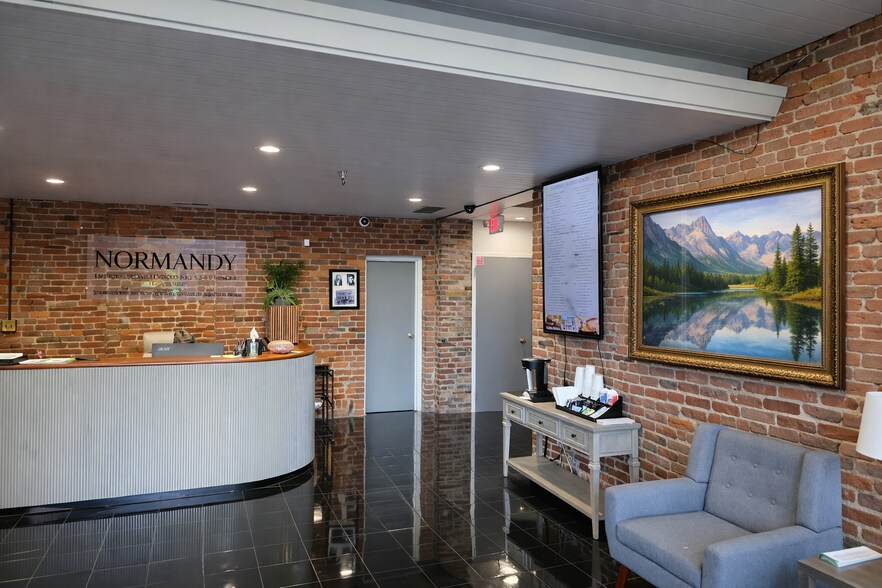 Primary Photo Of 101 N 7th St, Louisville Loft Creative Space For Lease