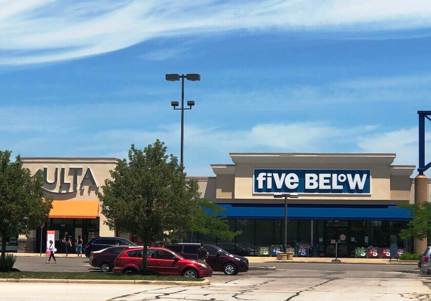 More Photos Of 9570-9880 Olde US 20, Rossford Unknown For Lease