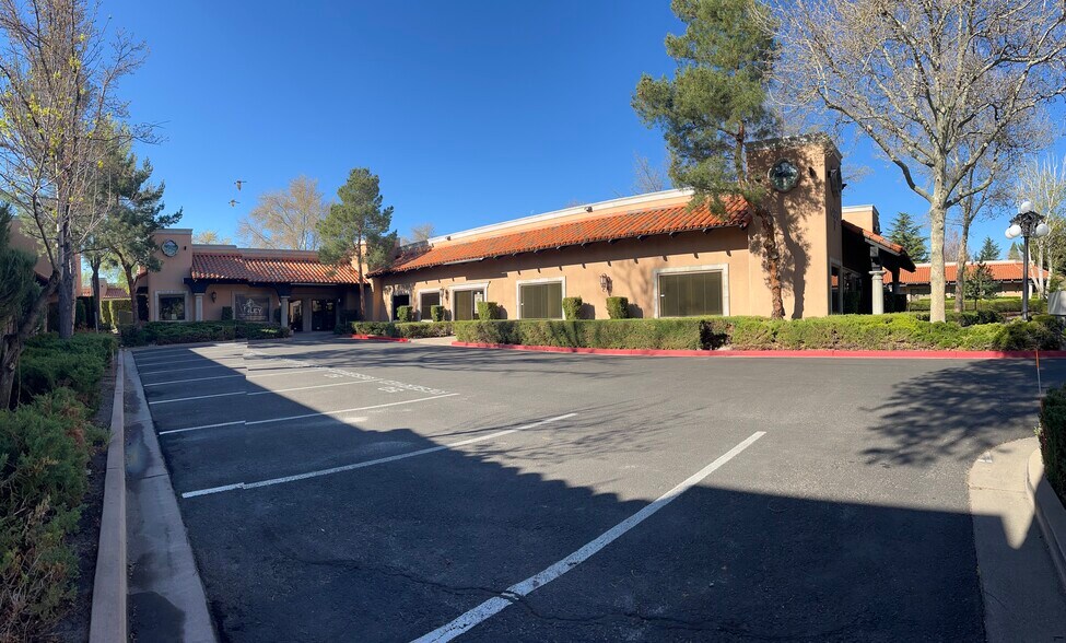 More Photos Of 6490 S McCarran Blvd, Reno Office For Lease