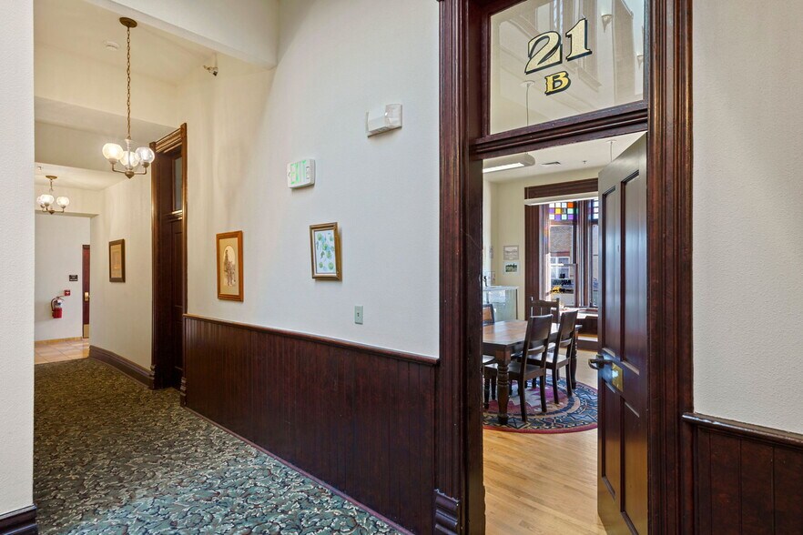 More Photos Of 216 W Lincolnway, Cheyenne Storefront Retail Office For Sale