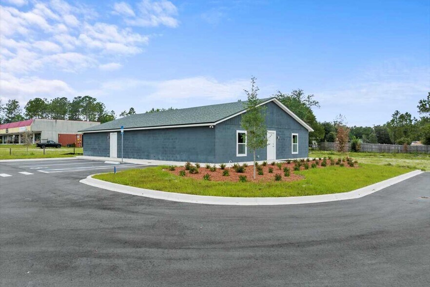 More Photos Of 4170 County Road 218, Middleburg Medical For Lease