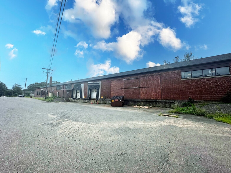 More Photos Of 10 Sparks St, Plainville Manufacturing For Sale