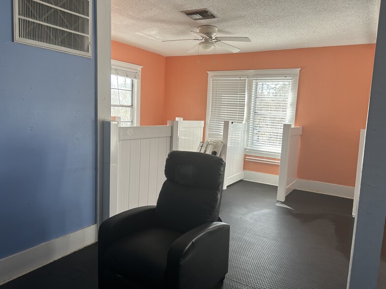 More Photos Of 1620 S Orlando Ave, Maitland Freestanding For Lease