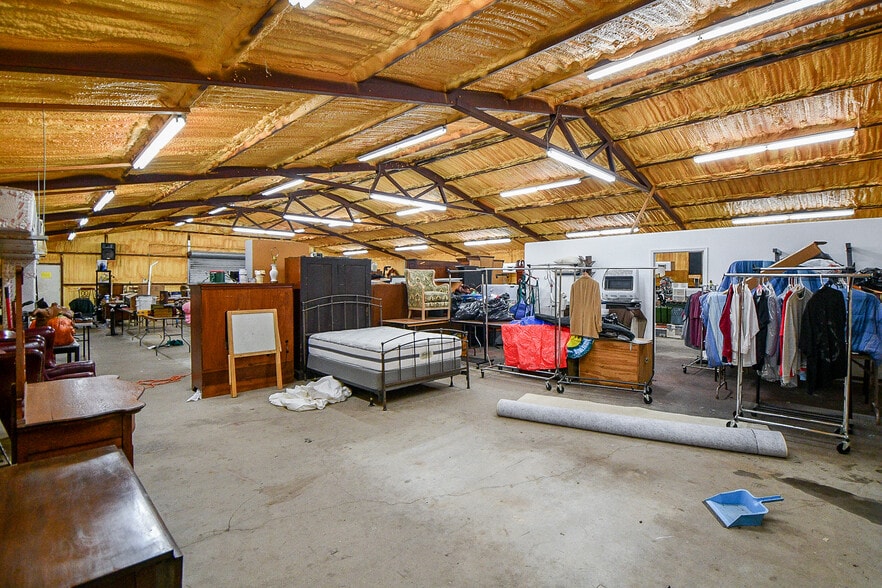 More Photos Of 2206 Hartwick Rd, Houston Contractor Storage Yard For Sale