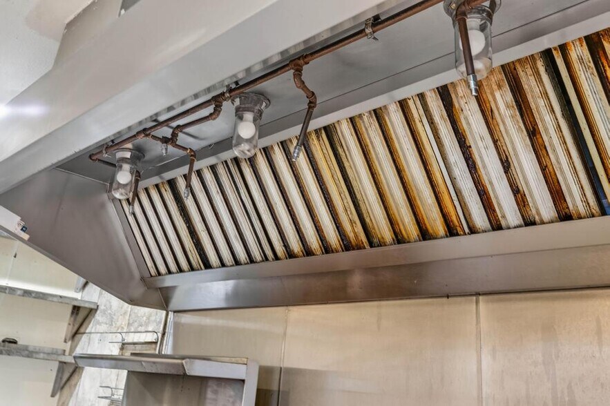 More Photos Of 102 Phillips Dairy Rd, Palatka Restaurant For Sale