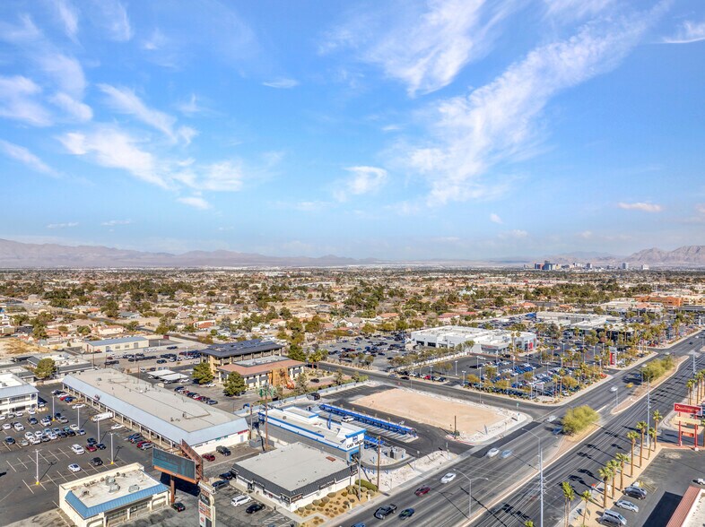 More Photos Of 5950 W Sahara Ave, Las Vegas Land For Lease