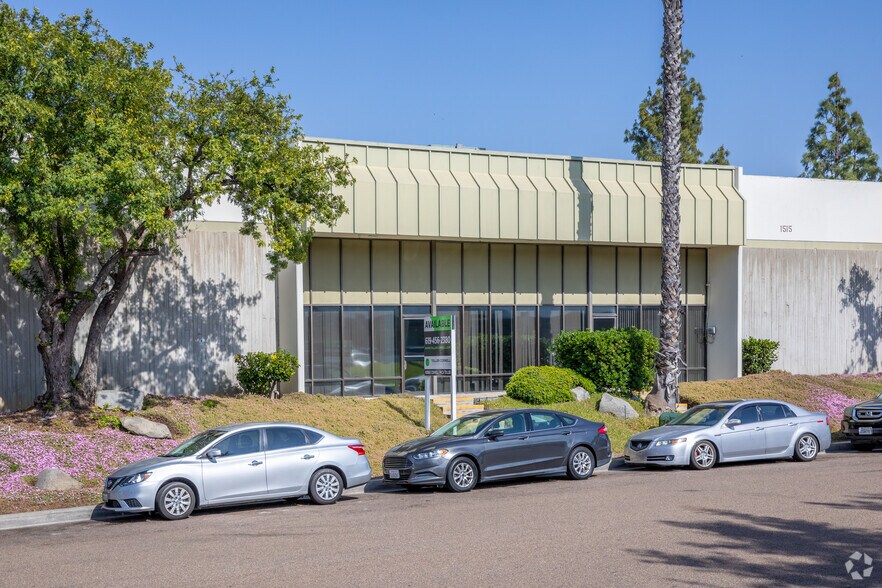 More Photos Of 1515 Fayette St, El Cajon Warehouse For Lease