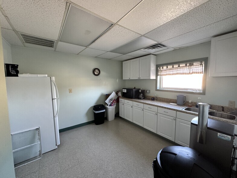 More Photos Of 709 Davidson St, Tullahoma Serviced Offices For Sale