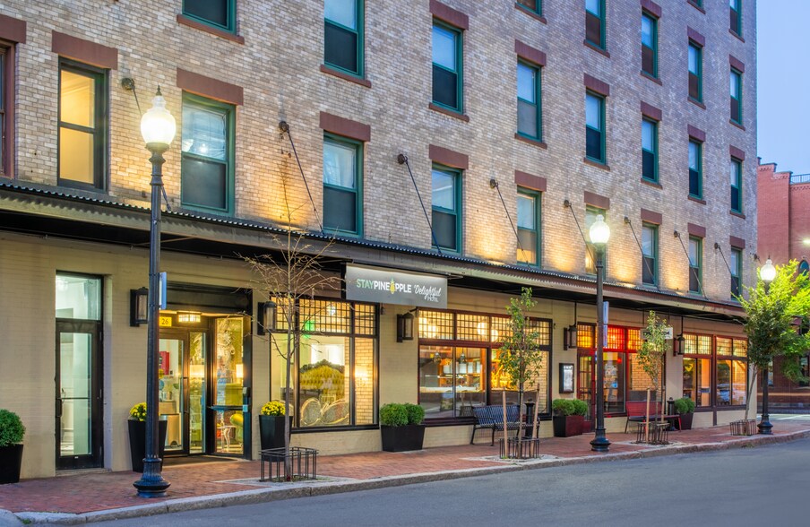 Primary Photo Of 26 Chandler St, Boston Hotel For Sale