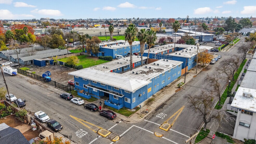 More Photos Of , Sacramento Multifamily For Sale
