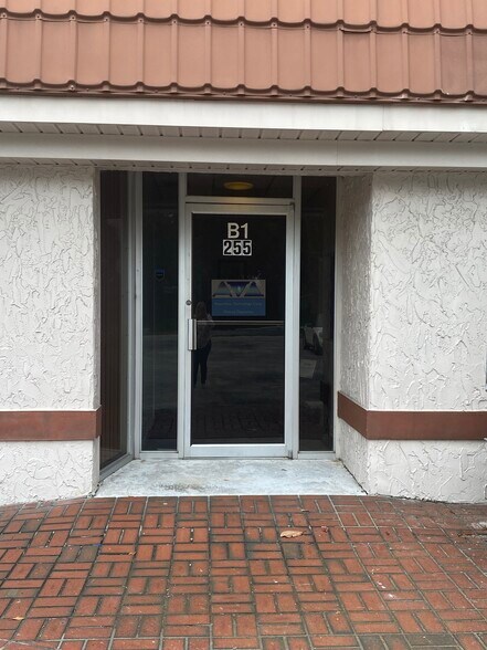 More Photos Of 255 Fortenberry Rd, Merritt Island Medical For Sale