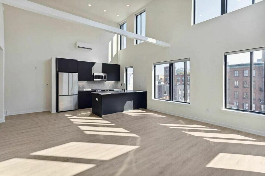 More Photos Of 500 N 13th St, Philadelphia Multifamily For Sale