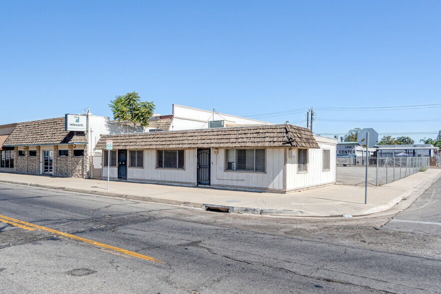 More Photos Of 320 Kentucky St, Bakersfield Manufacturing For Sale