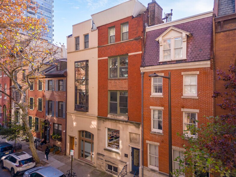 Primary Photo Of 2020 Locust St, Philadelphia Apartments For Sale