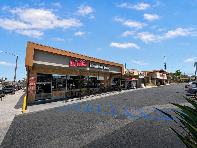 More Photos Of 644 Redondo Ave, Long Beach General Retail For Sale