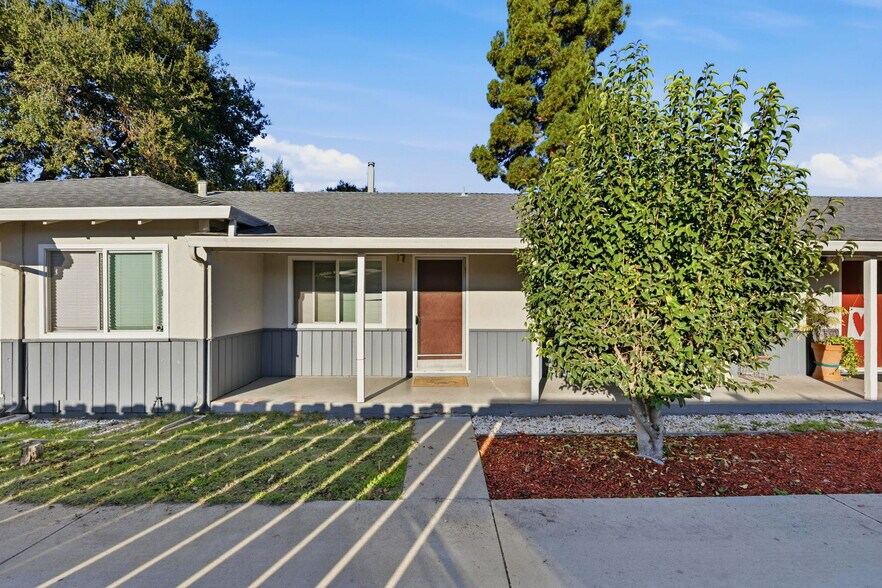More Photos Of 236 Higdon Ave, Mountain View Apartments For Sale