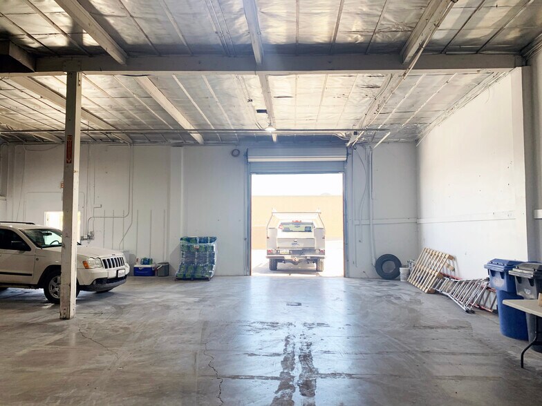 More Photos Of 200 Eastgate Rd, Barstow Warehouse For Lease