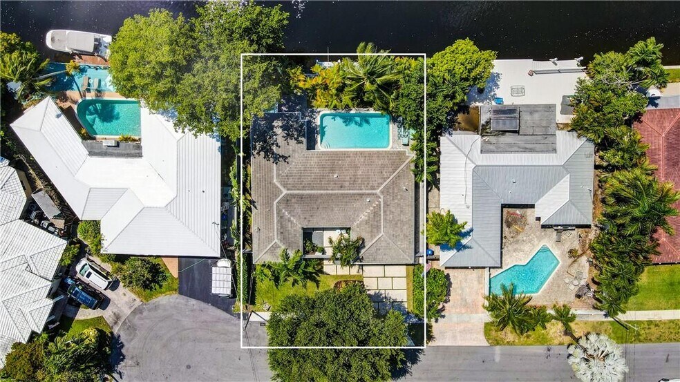 Primary Photo Of 5821 NE 14th Way, Fort Lauderdale Flex For Sale