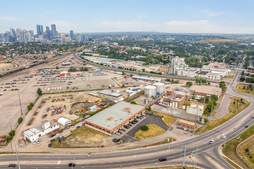 More Photos Of 2225 15th St SE, Calgary Warehouse For Sale