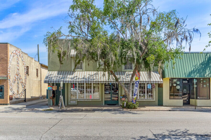 More Photos Of 910 St Johns Ave, Palatka Storefront Retail Residential For Sale
