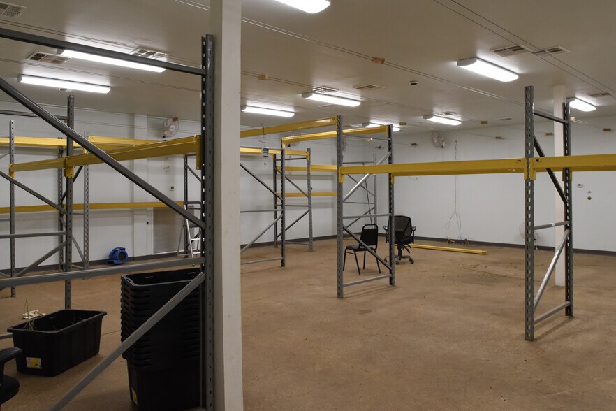 More Photos Of 19626 State Highway 1E, Ada Land For Sale