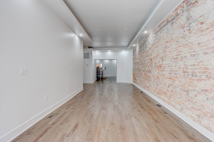 More Photos Of 833 N Howard St, Baltimore Storefront Retail Office For Lease