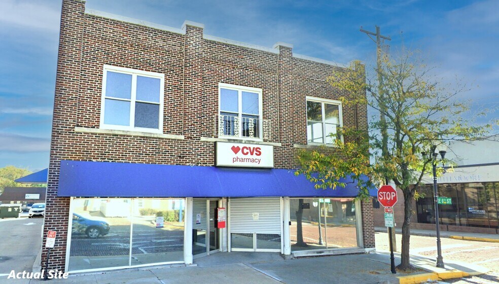 More Photos Of 600 Court St, Fulton Drugstore For Sale