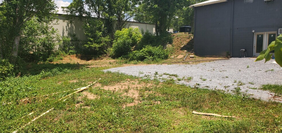 More Photos Of 4768 Us 221A Hwy, Mooresboro Storefront Retail Office For Lease