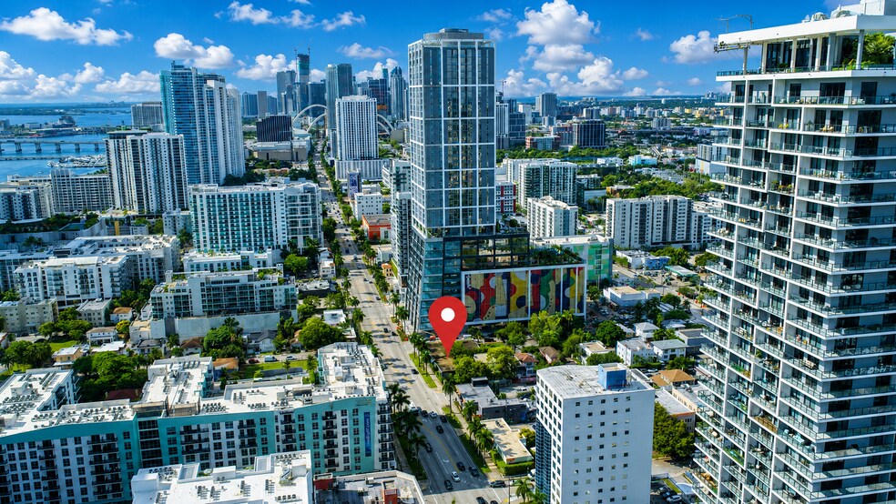 More Photos Of 2650 Biscayne Blvd, Miami Office For Lease