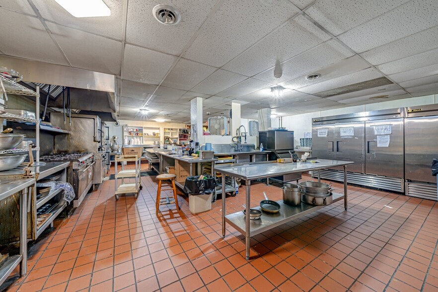 More Photos Of 170 Phillips St, Jerome Congregate Senior Housing For Sale