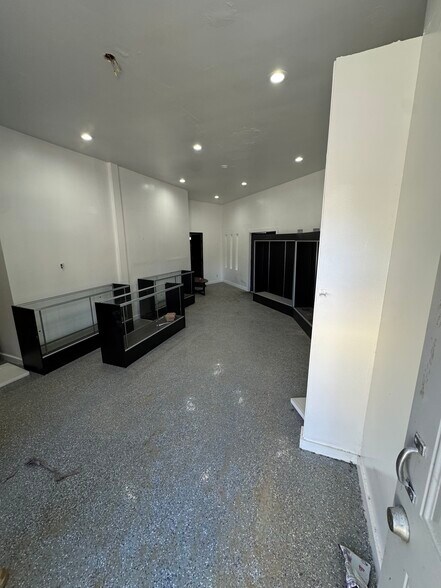 More Photos Of 4634 W Slauson Ave, Los Angeles General Retail For Sale