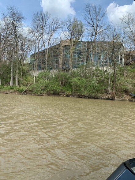 More Photos Of 6161 Riverside Dr, Dublin Office For Lease