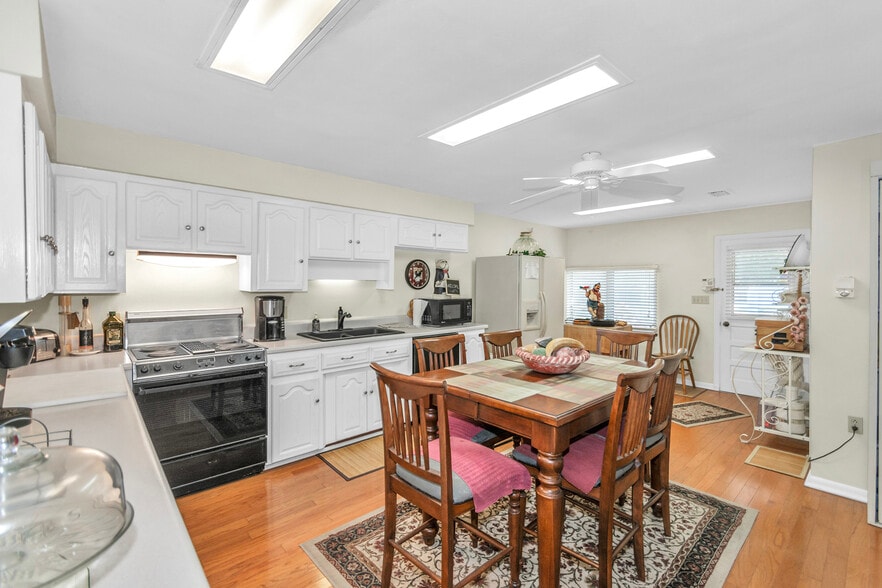 More Photos Of 2575 US Highway 1, Mims Land For Sale