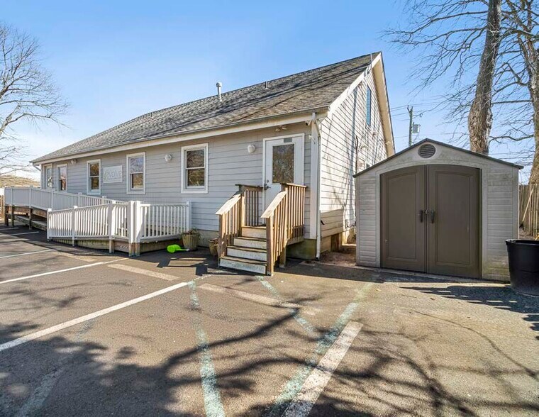 More Photos Of 803 New Rd, Somers Point Medical For Lease