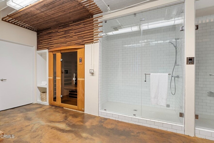 More Photos Of 380 Green St, Pasadena Office Residential For Sale