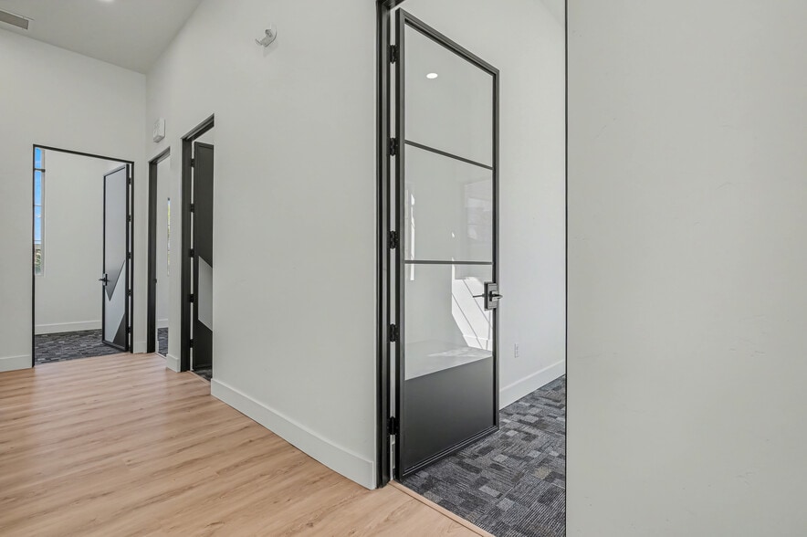 More Photos Of 3140 W Belltower Dr, Meridian Office For Lease