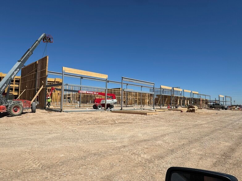 More Photos Of Rainbow & Blue Diamond, Las Vegas Unknown For Lease