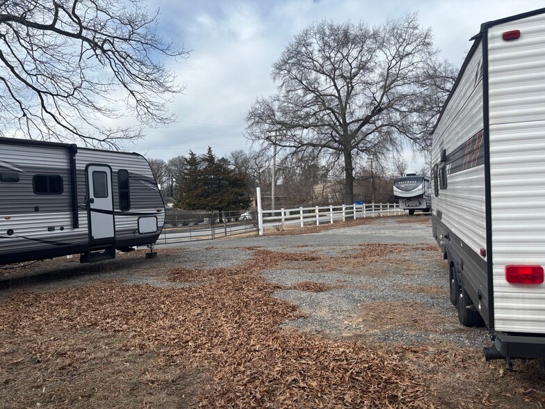 More Photos Of 8274 Telegraph Rd, Odenton Freestanding For Lease