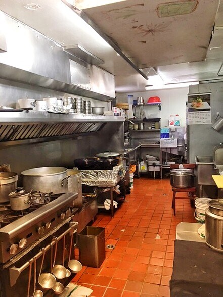 More Photos Of 368 Castro St, Mountain View Restaurant For Lease