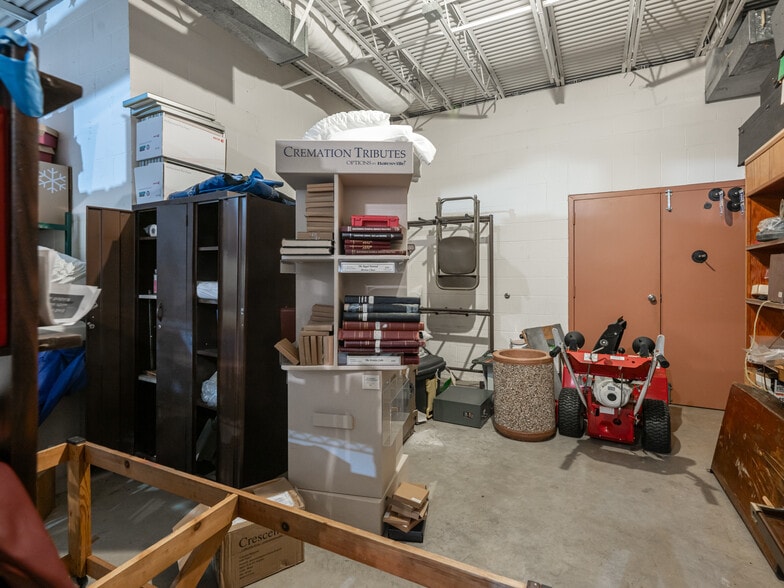 More Photos Of 60 Phifer St, Asheville Medical For Sale