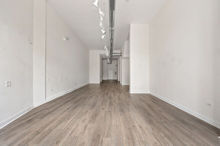 More Photos Of 2816 W Chicago Ave, Chicago Apartments For Lease