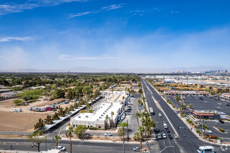 More Photos Of 3785 E Sunset Rd, Las Vegas Medical For Lease